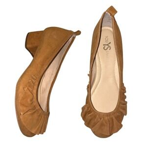 Yosi Samra YS Nina Suede‎ Low Heel Pumps with Ruffle sz 8